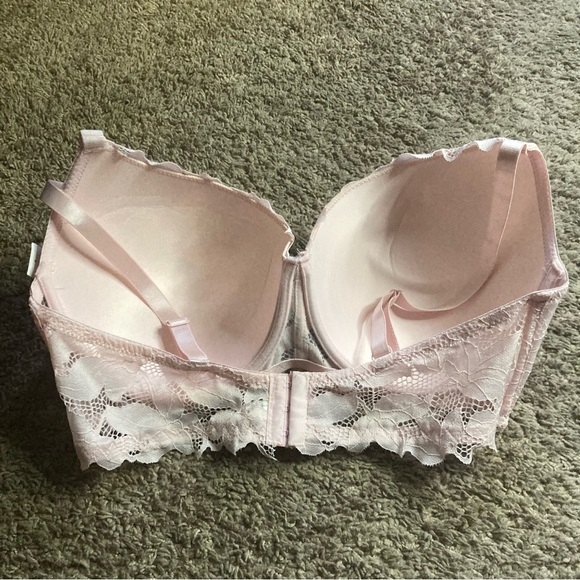 Adrienne Vittadinni Bra-SZ 40DD - Picture 3 of 10